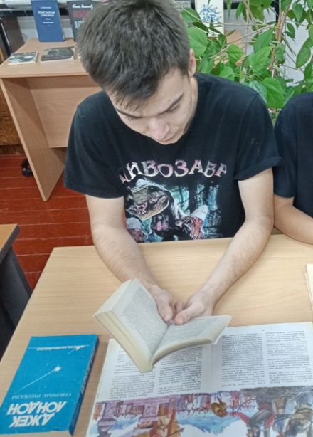 Романтика мужества. Программа